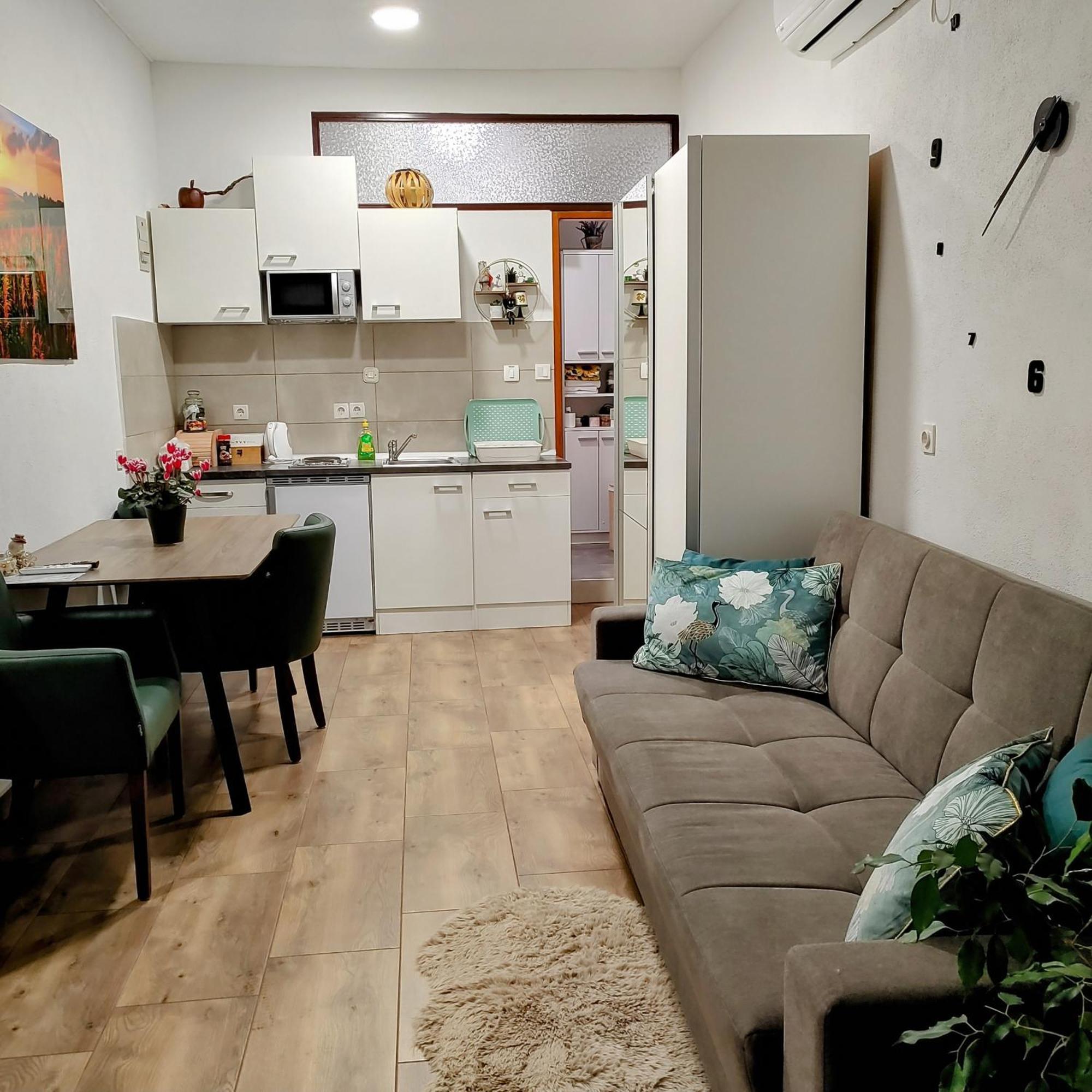 Apartament Piccolo Knin Zewnętrze zdjęcie
